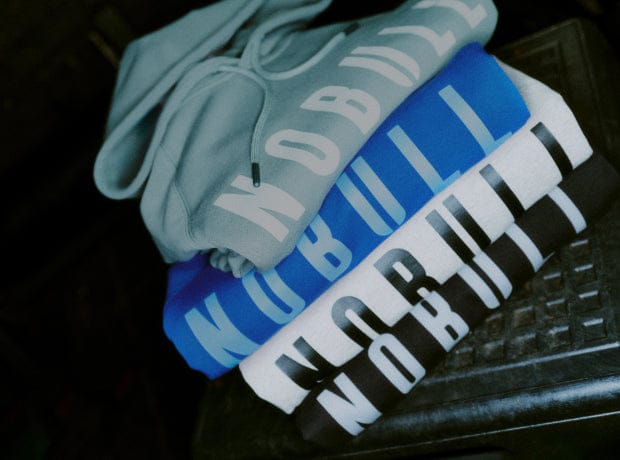 Hoodies & Sweatshirts
