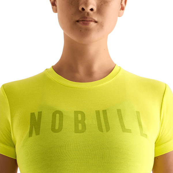 NOBULL Apparel Women's NOBULL Fitted Tee
