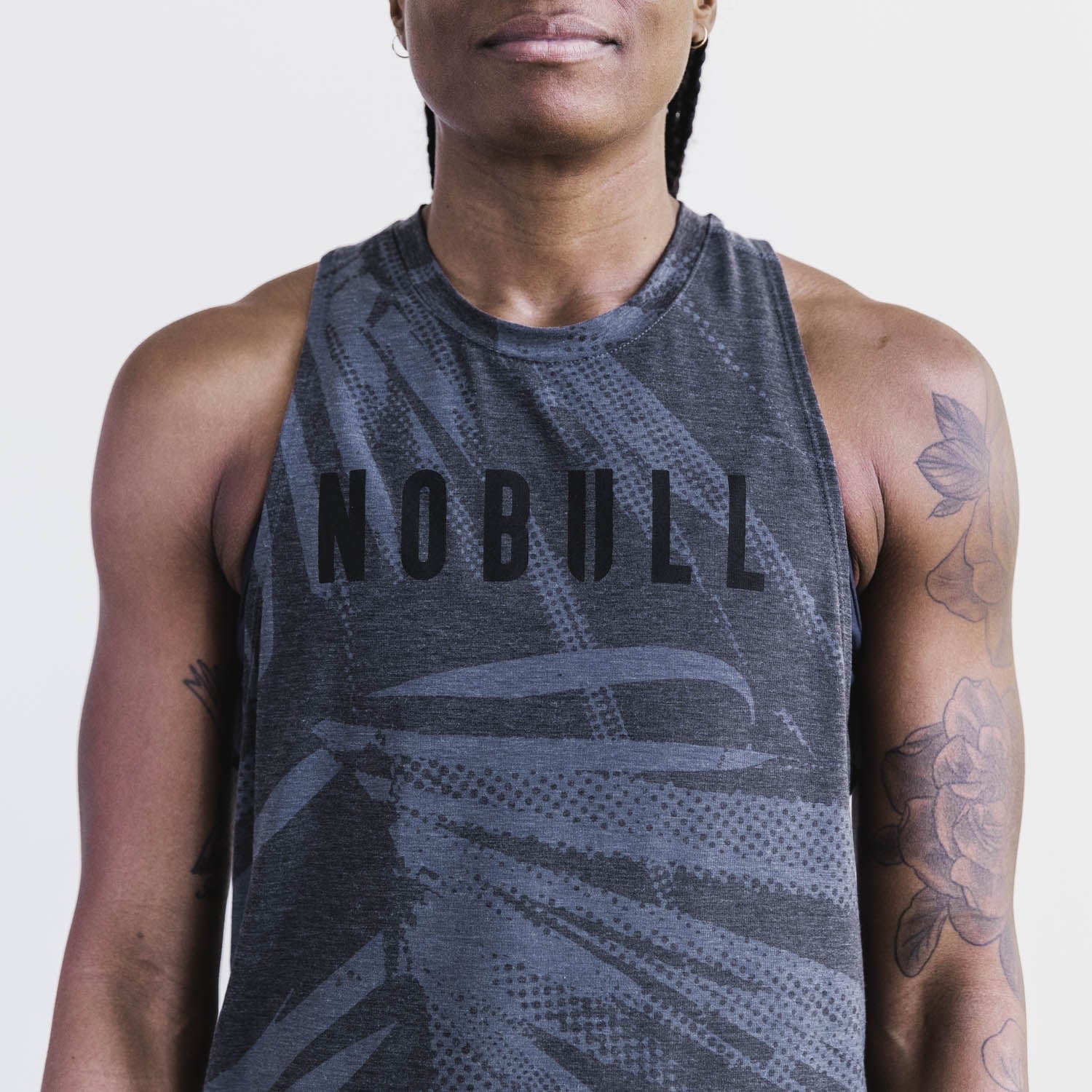 NOBULL - Women's NFL Combine High-Neck Tank - White - Size Large