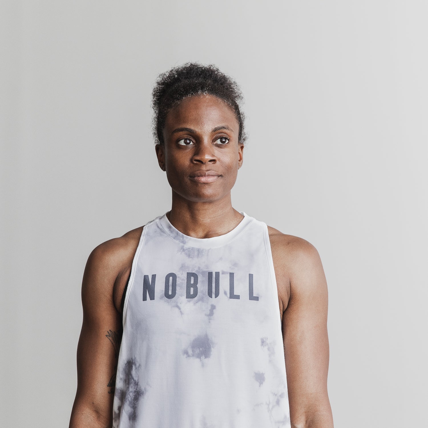 NOBULL - Women's NFL Combine High-Neck Tank - White - Size Large