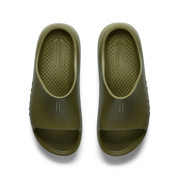 Terrain Recharge Slide Shoe Overhead Angle.