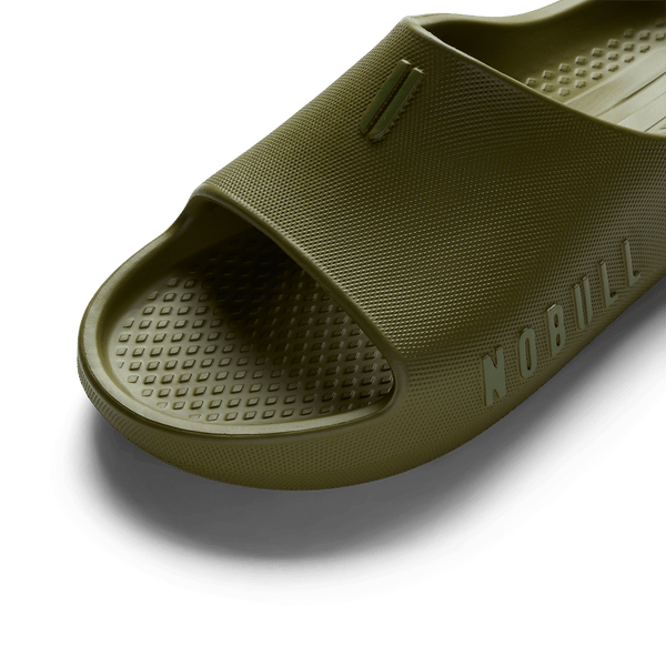 Terrain Recharge Slide Shoe Detail Angle.