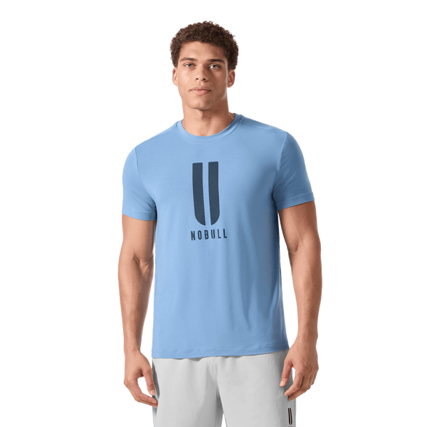 Men's Harbor U NOBULL Tee Front Waist Up Angle.