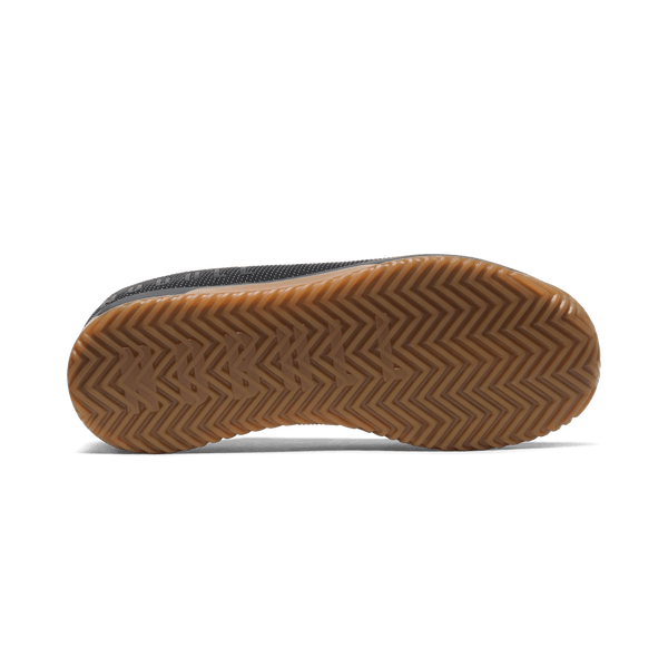 Men's Black Gum Outwork Edge (Impact) Shoes Bottom Angle