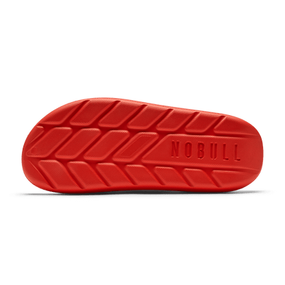 Cayenne Recharge Slide Shoe Bottom Angle.
