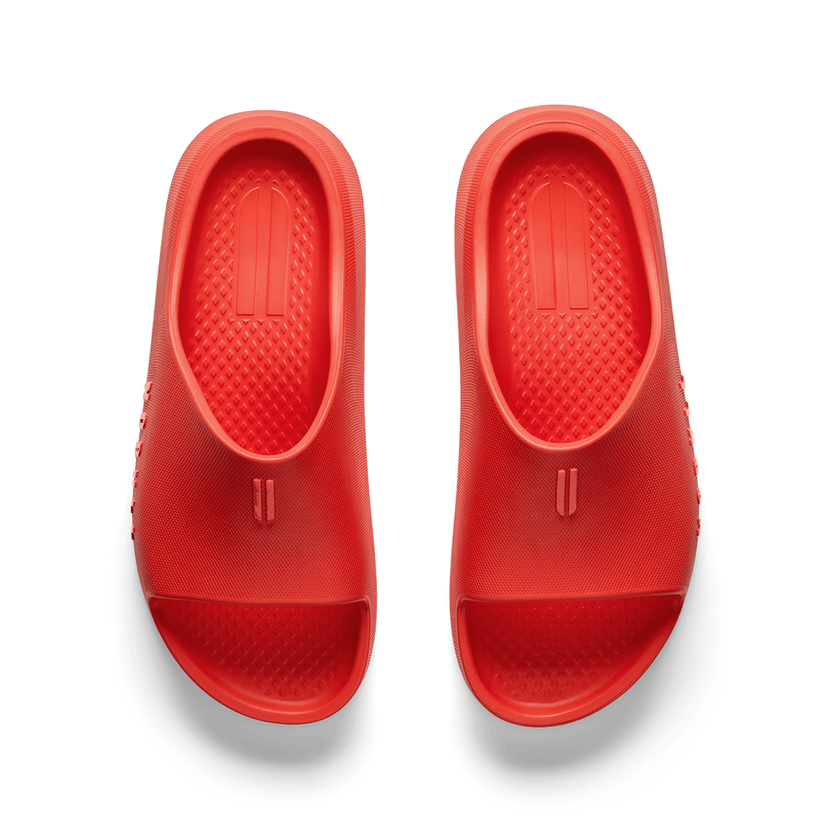 Cayenne Recharge Slide Shoe Overhead Angle.