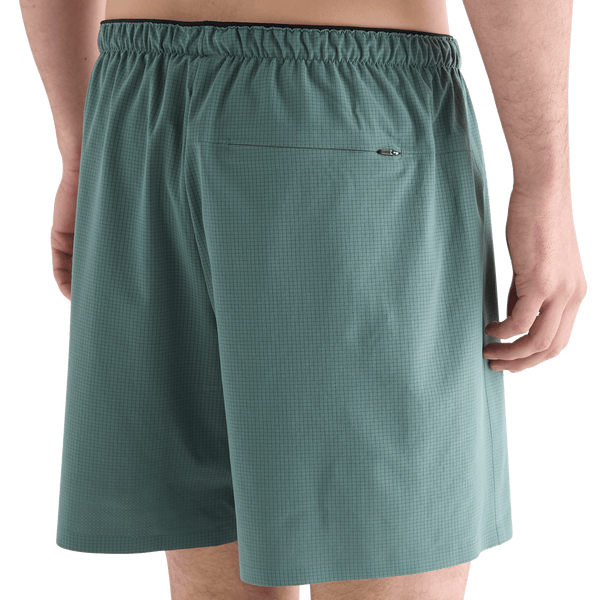 Men's Balsam Light Lined Short 7" Back Angle