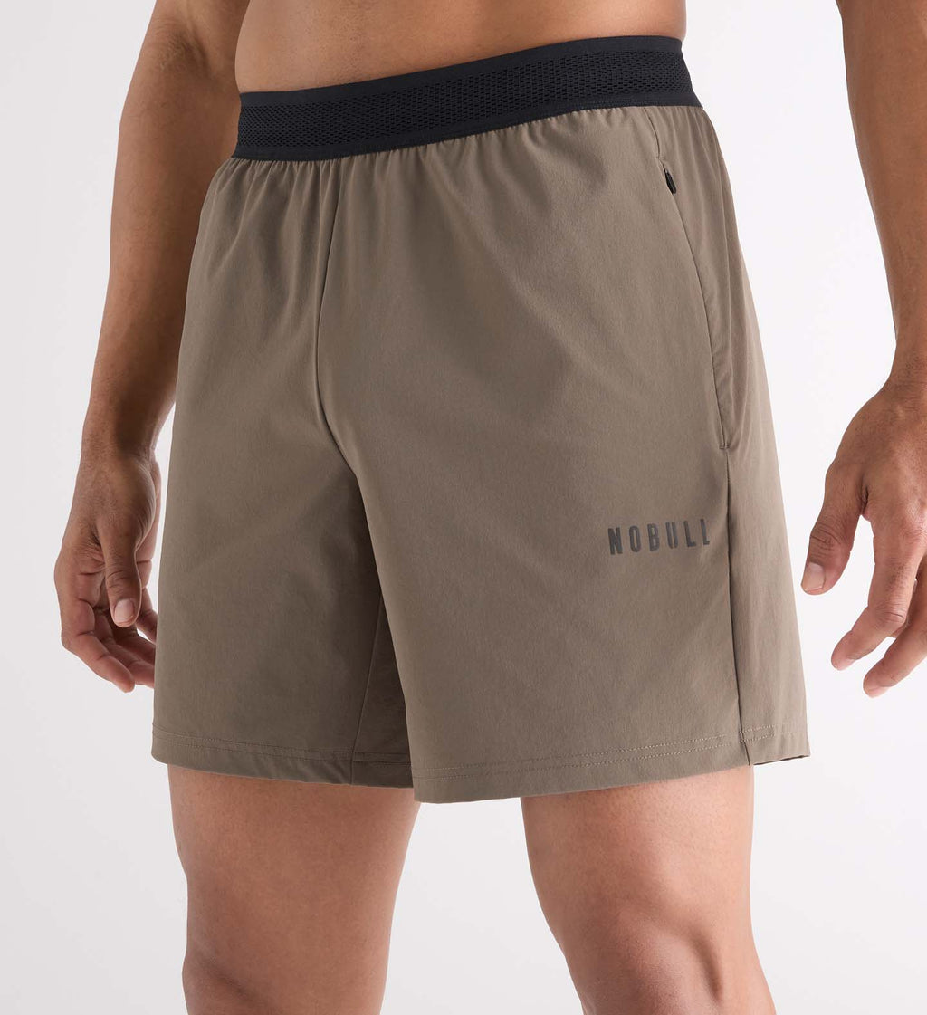 Men's Solid Stretch Short 7"