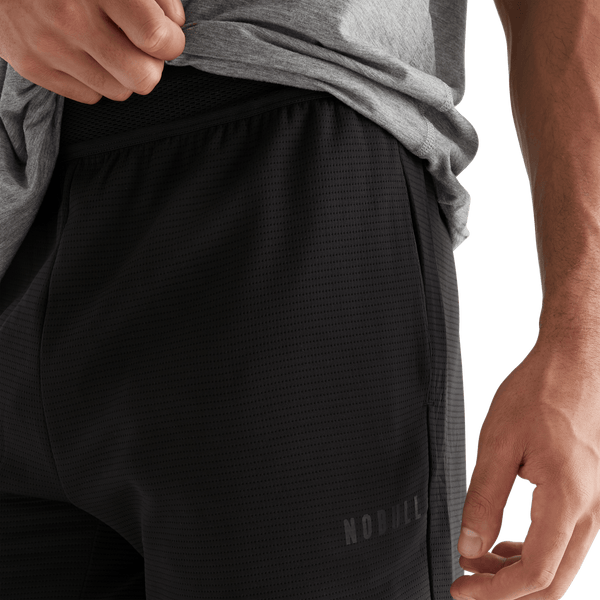 Men's Black Textured Knit Short 7" Pocket Angle