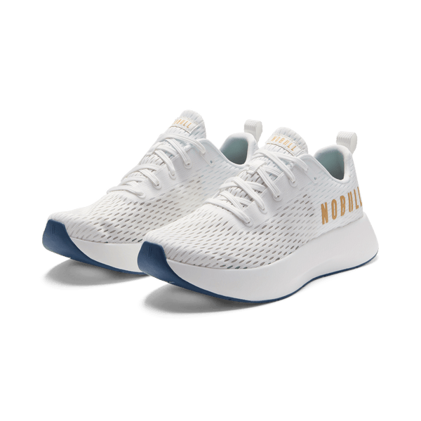 Men's Stadium White Journey Shoes Front Side Angle