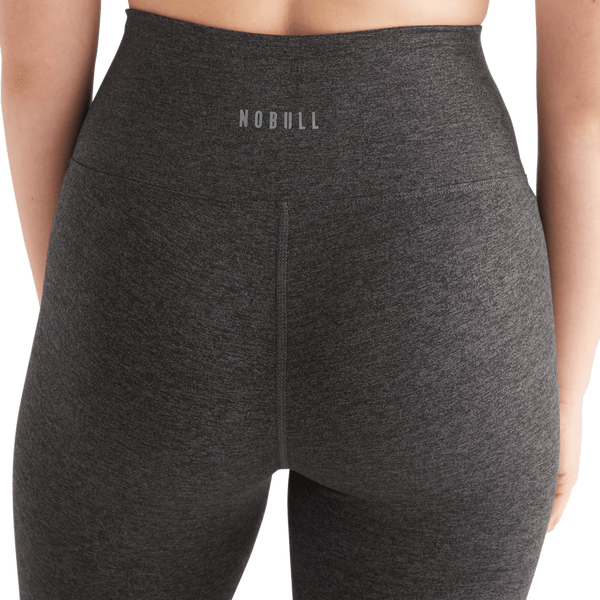 Women's Charcoal Heather Matte High-Rise Tight 21" NOBULL Angle