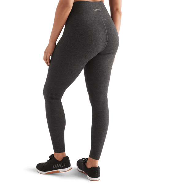 Women's Charcoal Heather Matte High-Rise Matte Tight 28" Back Angle