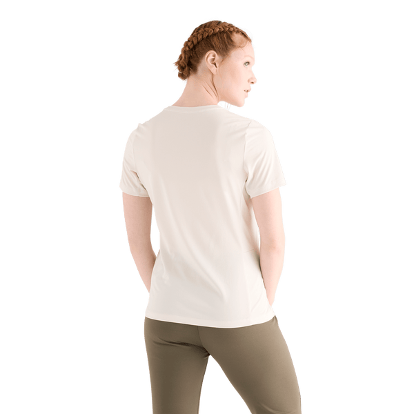 Women's Vapor Deltapeak® Micro Textured Tee Back Angle