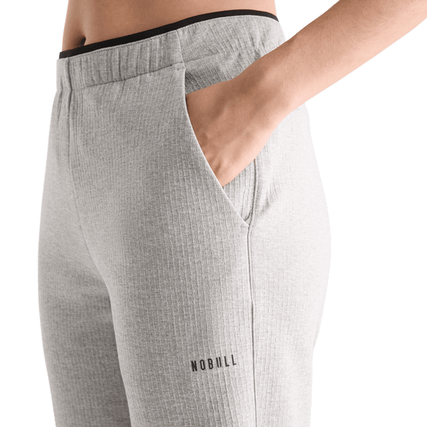 Women's Heather Grey Drive Pant Pocket