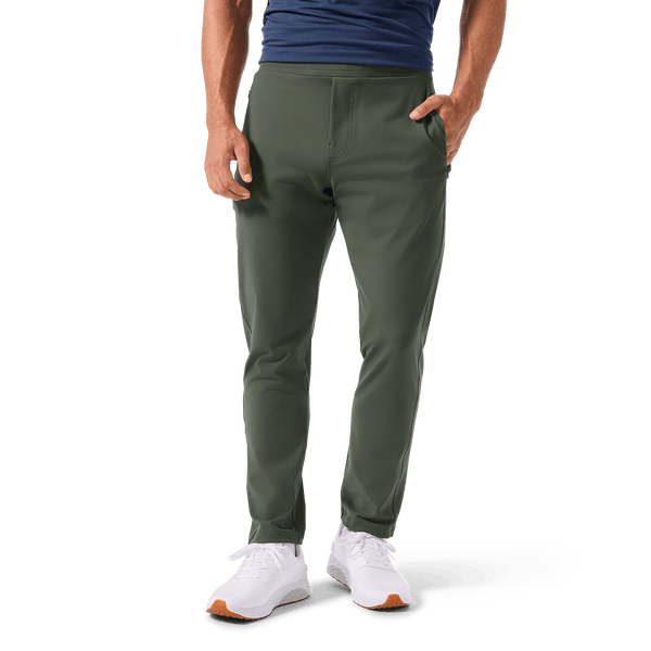 Men's Shadow Olive Gamechanger Rec Pant On Body Waist Down Angle.