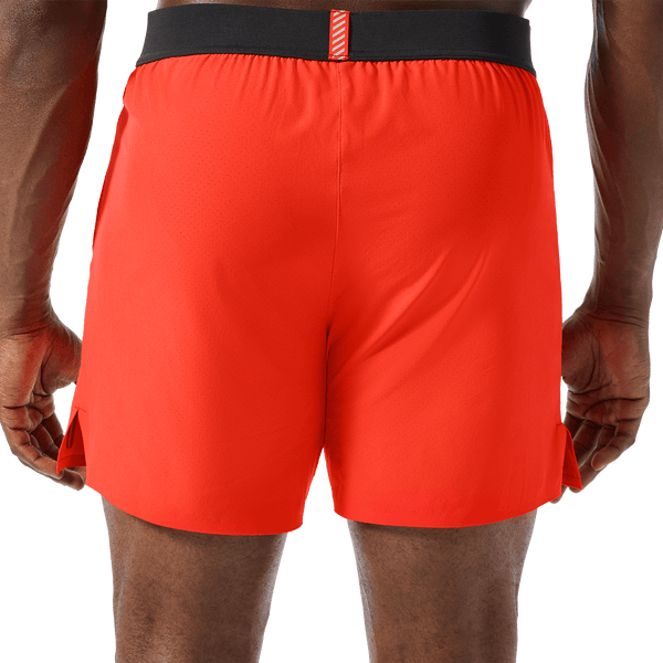 Men's Cayenne Drive Short 6" (Lined) Back Lower Body Angle.