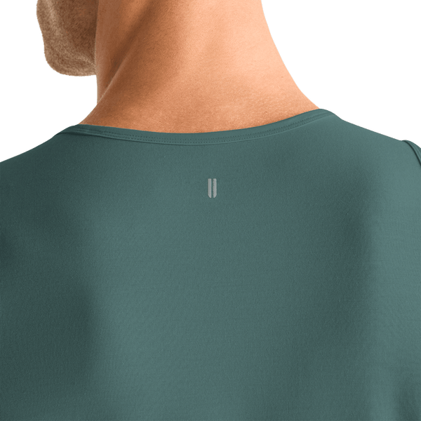 Men's Silver Pine NOBULL Tank Detail Angle.