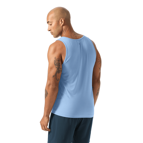 Men's Harbor NOBULL Tank Back Waist Up Angle.