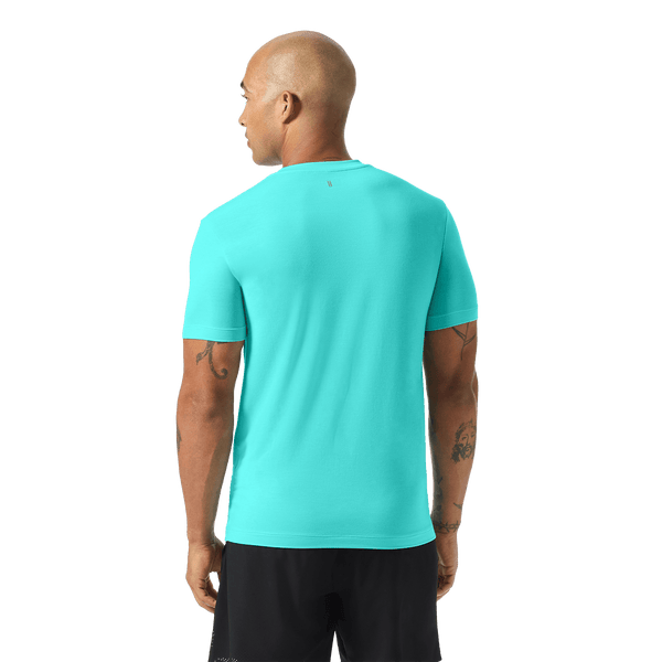 Men's Aqua Wash NOBULL Tee Back Waist Up Angle.