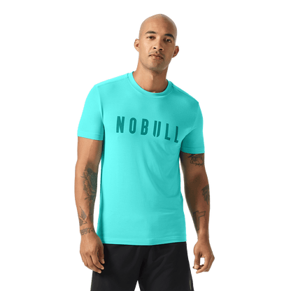 Men's Aqua Wash NOBULL Tee Front Waist Up Angle.