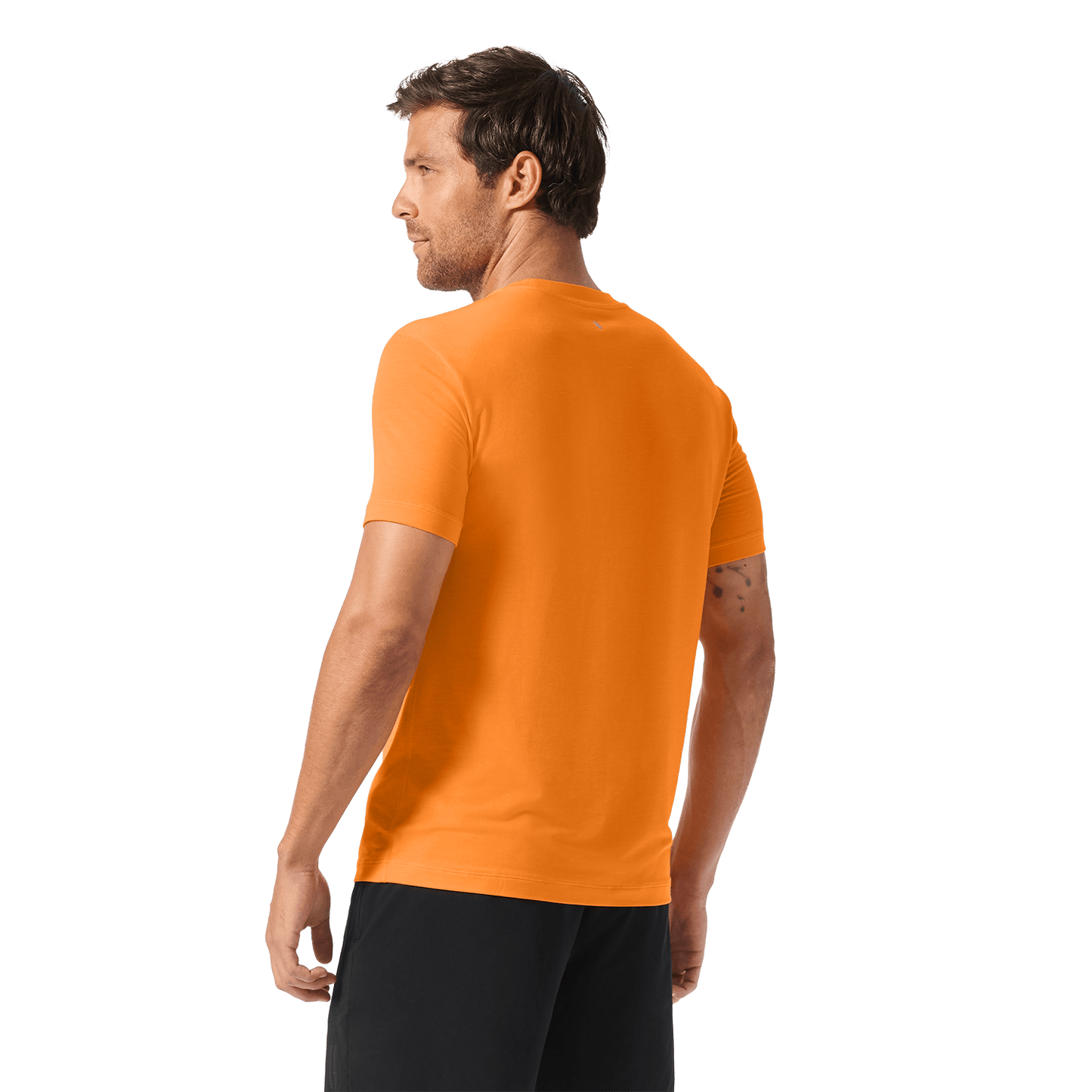 Men's Flare NOBULL Tee Back Waist Up Angle.