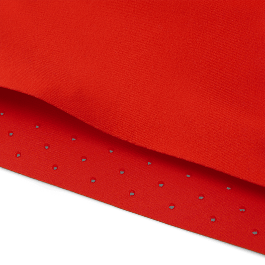 Women's Cayenne High-Rise Drive Short 4" Detail Angle.