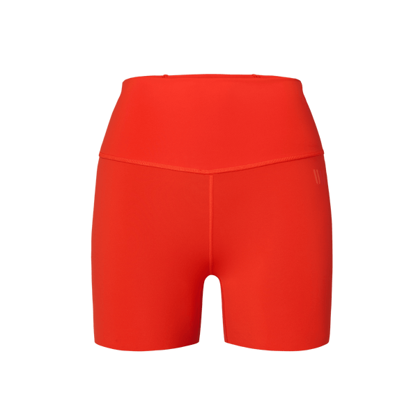 Women's Cayenne High-Rise Drive Short 4" Front Silhouette Angle.