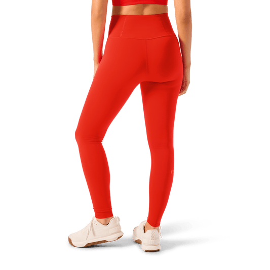 Women's Cayenne High-Rise Drive Tight 28" Back Lower Body Angle.