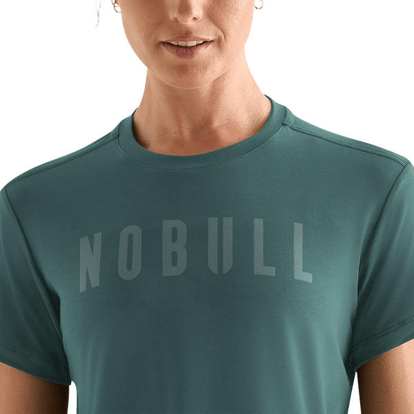 Women's Silver Pine NOBULL Boxy Tee Detail Angle.