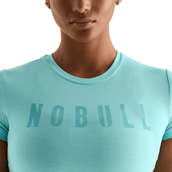 NOBULL Apparel Women's NOBULL Fitted Tee