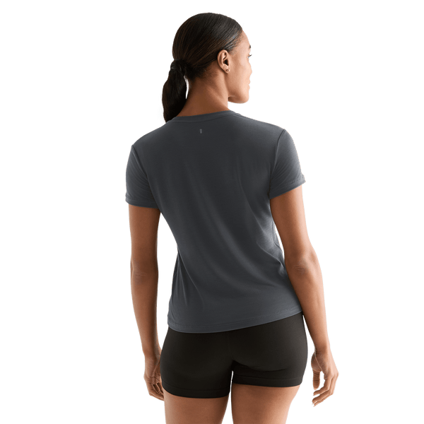 NOBULL Apparel Women's NOBULL Tee