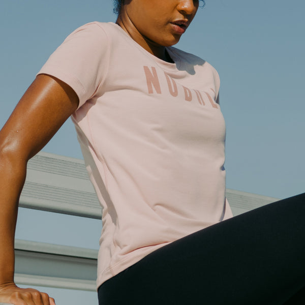 NOBULL Apparel Women's NOBULL Tee