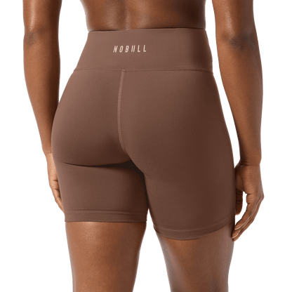 Women's Acorn U High-Rise Matte Short 6" Back Detail Angle.