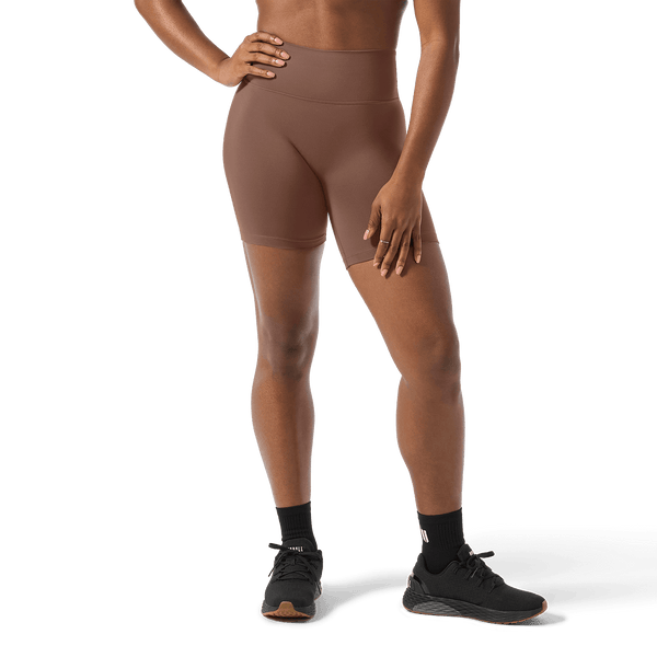 Women's Acorn U High-Rise Matte Short 6" Front Lower Body Angle.