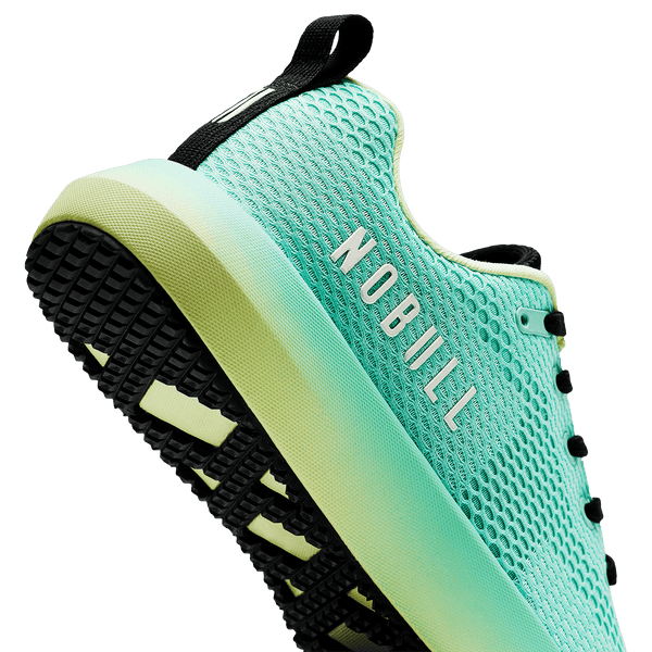 Lagoon Snow Pear Drive 2 Shoe Detail Angle.