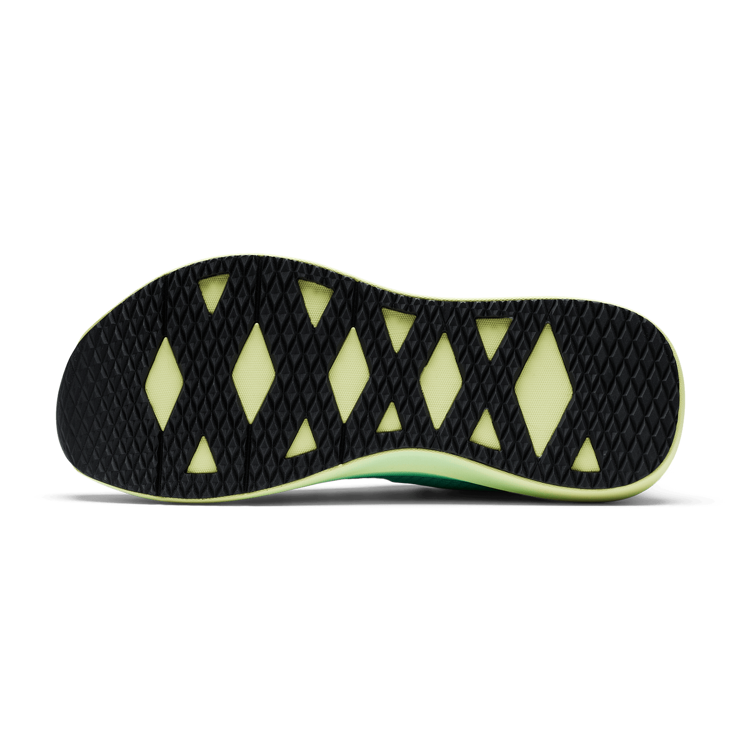 Lagoon Snow Pear Drive 2 Shoe Bottom Angle.