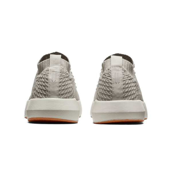 Crater Grey Drive Knit heel