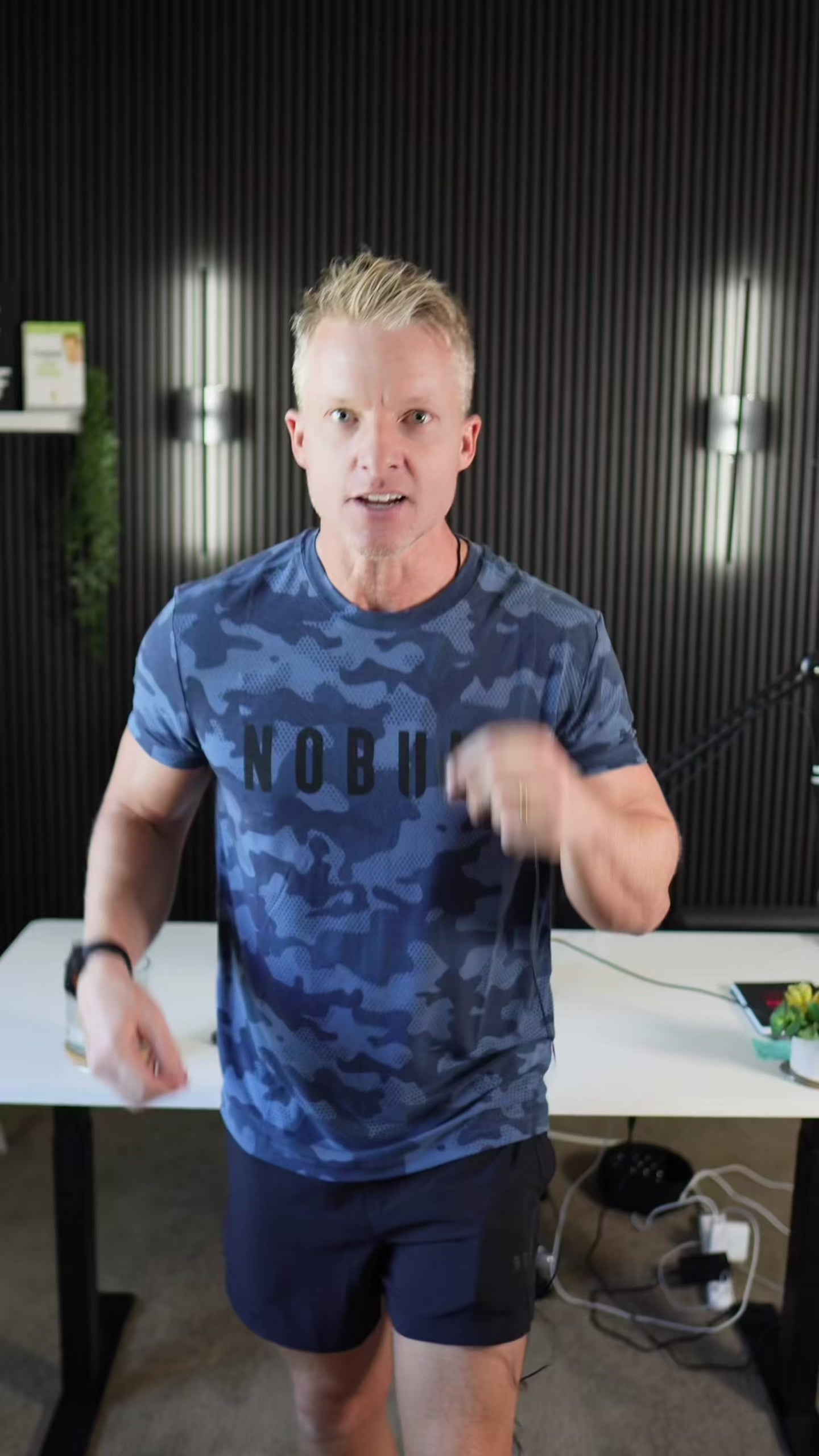 Translation missing: en.block.video.load_video