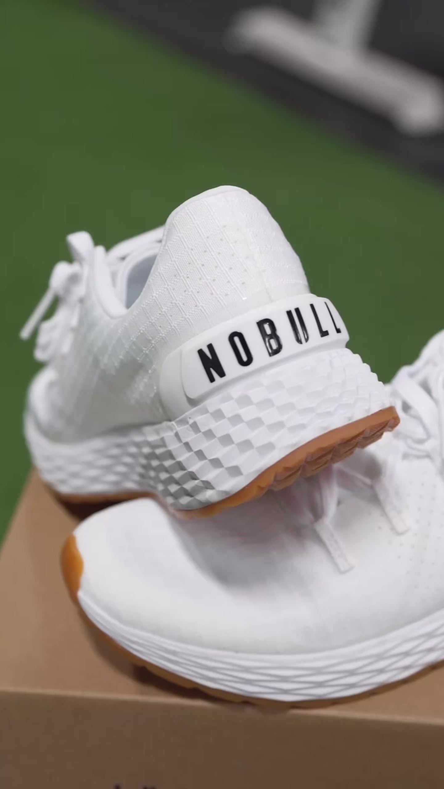 Translation missing: en.block.video.load_video