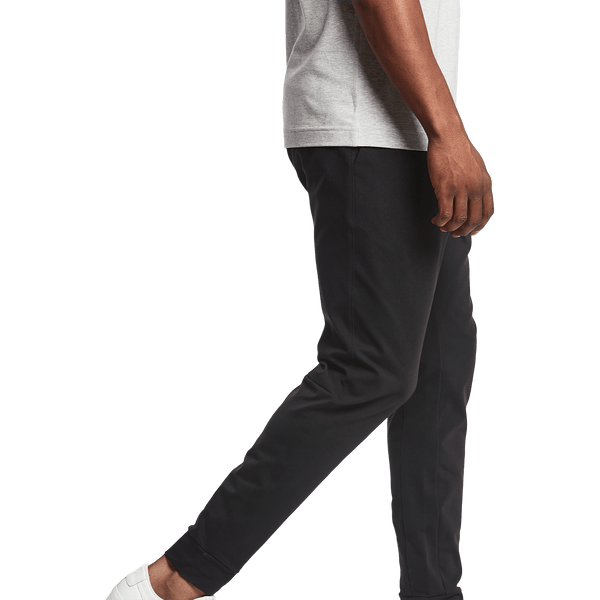 Men's Black Gamechanger 5 Pocket Jogger Side Angle.