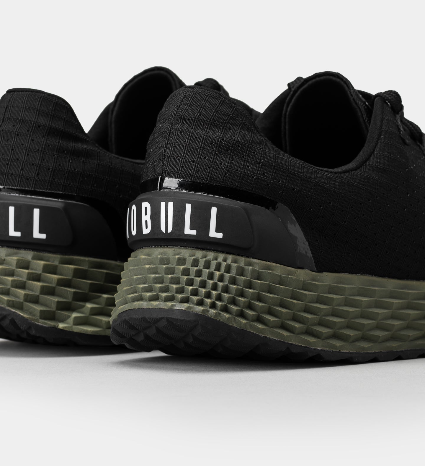 Nobull black ivy store trainer