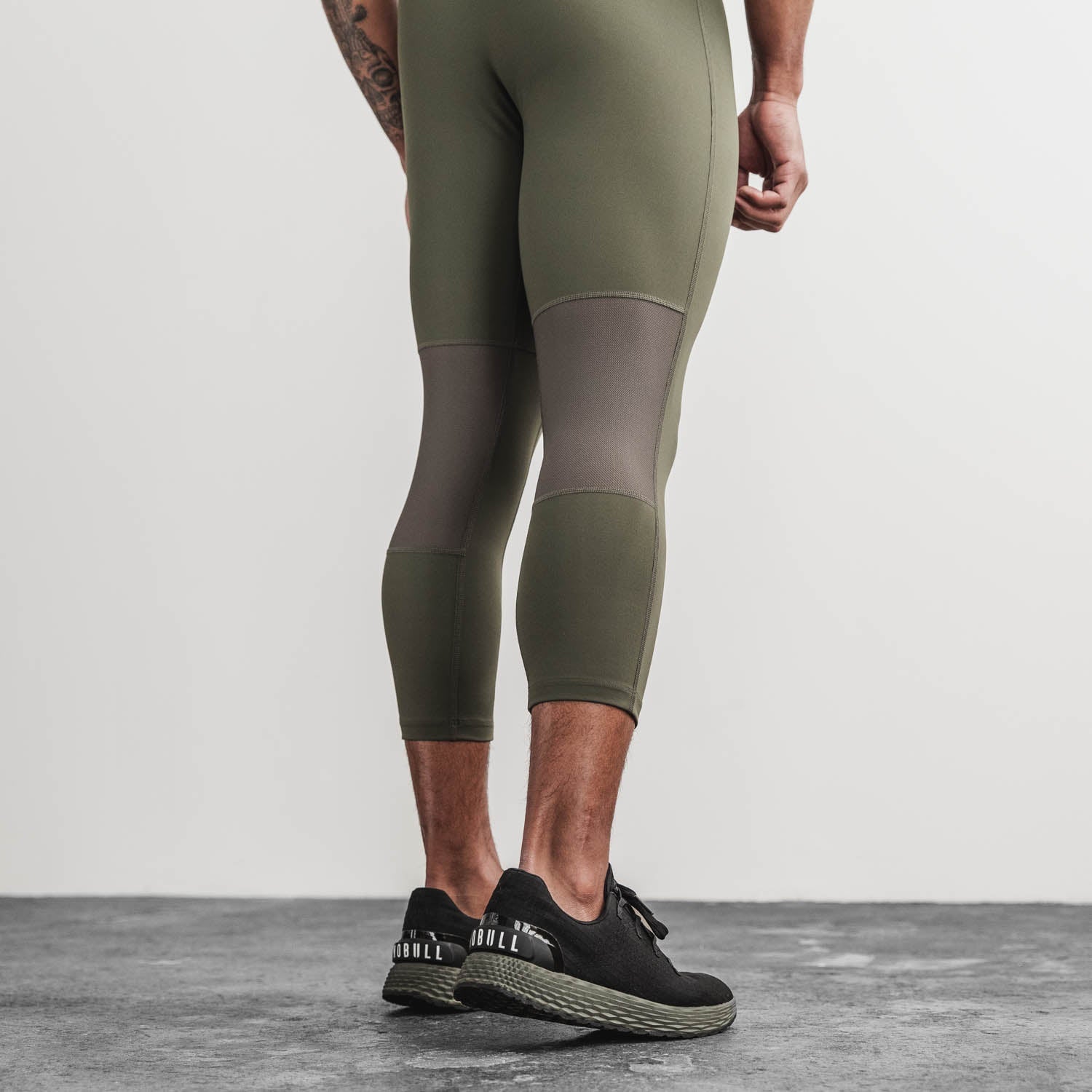 MEN'S MIDWEIGHT COMPRESSION TIGHT 23, ARMY GREEN